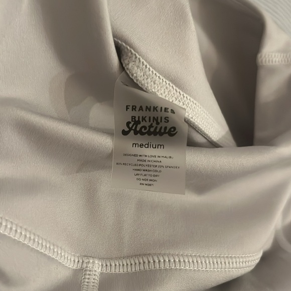 Frankie’s Bikinis Active Ruched Leggings - Picture 5 of 5